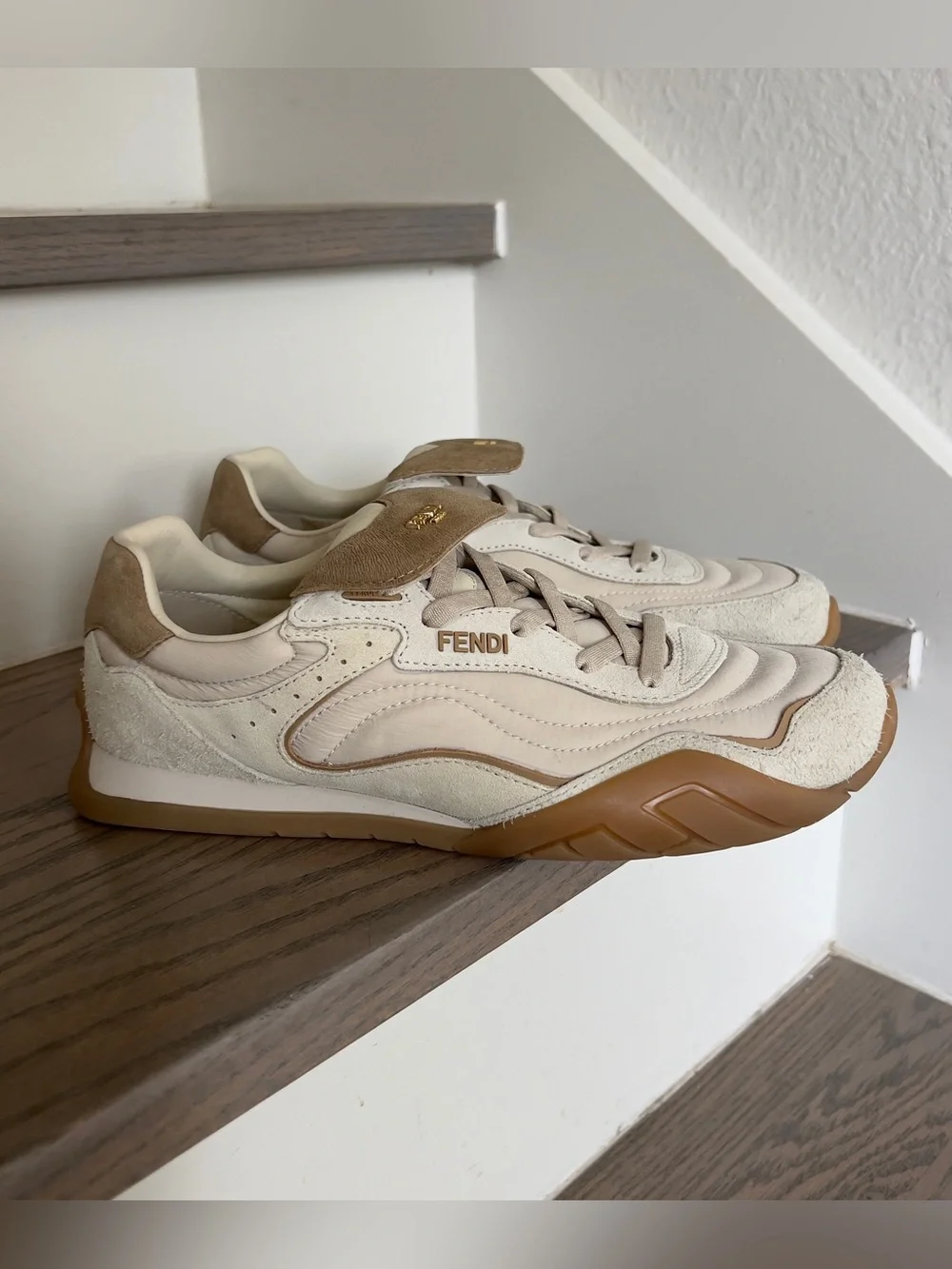 Fendi Wave Pulse Low-Top Sneakers